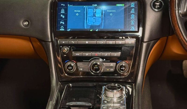 
								Jaguar XJ-L full									