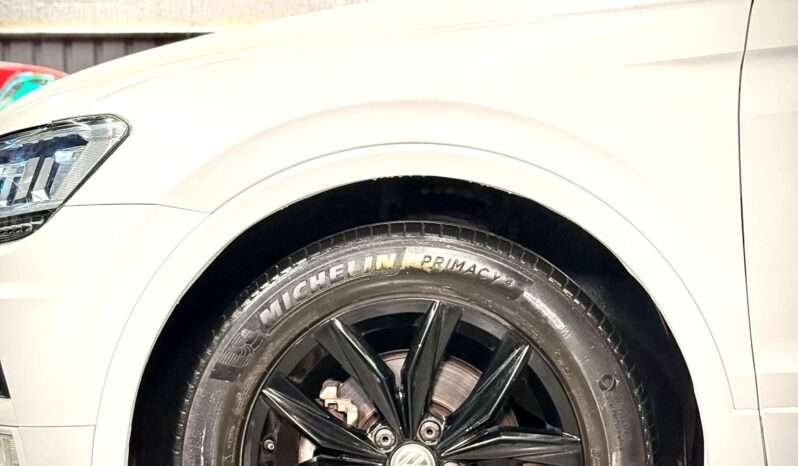 
								Tiguan 2.0L TDI-HIGHLINE(AT) full									