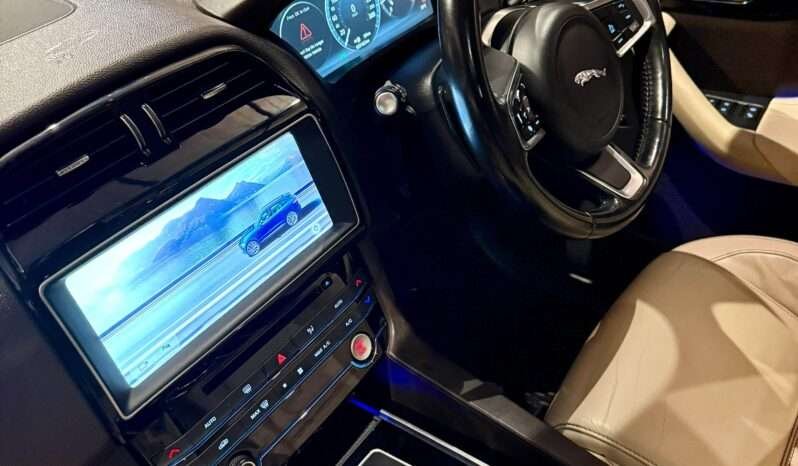 
								F Pace 2.0L Prestige(Top) full									