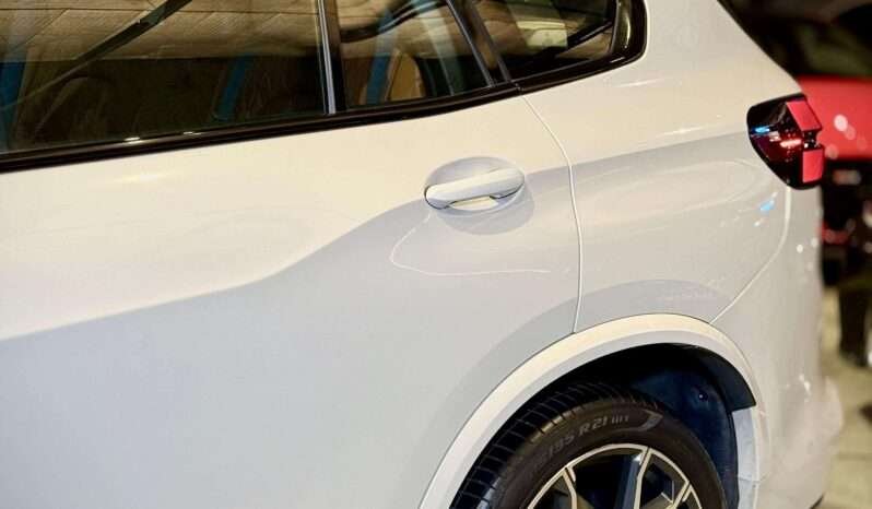 
								X5 40i Msport LCI full									