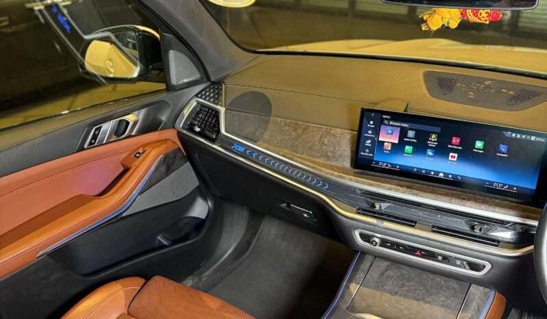 
								X5 40i Msport LCI full									