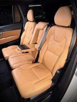 
										XC90 B6 Ultimate Hybrid full									