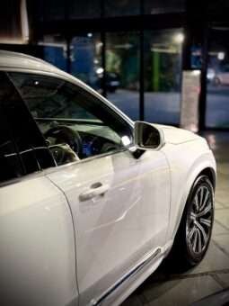 
										XC90 B6 Ultimate Hybrid full									