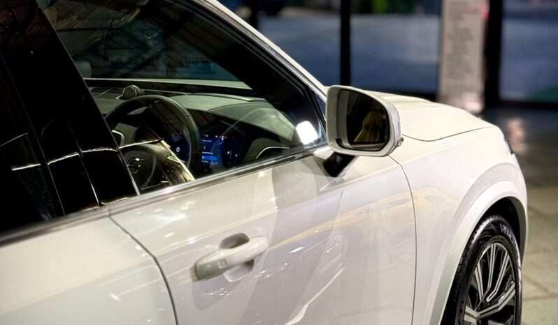 
								XC90 B6 Ultimate Hybrid full									