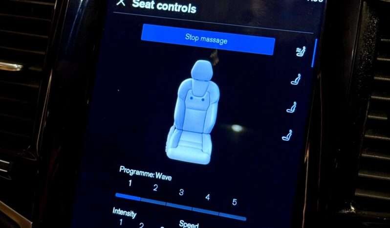 
								XC90 B6 Ultimate Hybrid full									