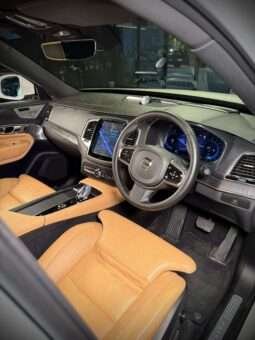 
										XC90 B6 Ultimate Hybrid full									