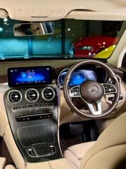 
										Mercedes-Benz GLC 200 full									