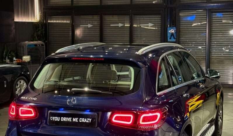 
								Mercedes-Benz GLC 200 full									