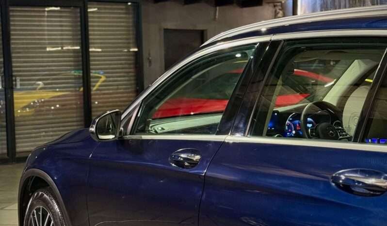 
								Mercedes-Benz GLC 200 full									