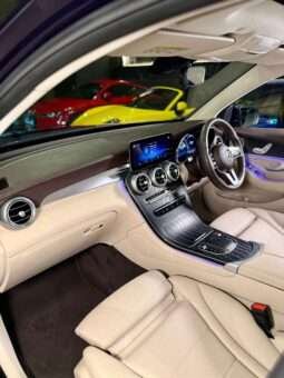 
										Mercedes-Benz GLC 200 full									