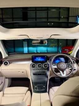 
										Mercedes-Benz GLC 200 full									
