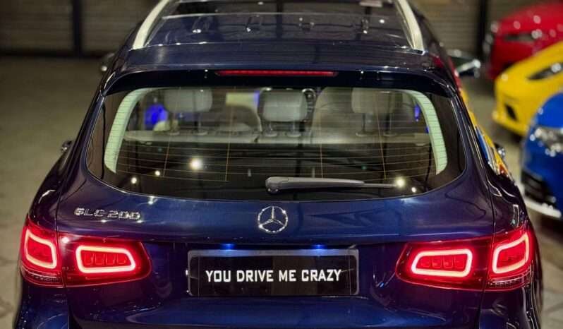 
								Mercedes-Benz GLC 200 full									