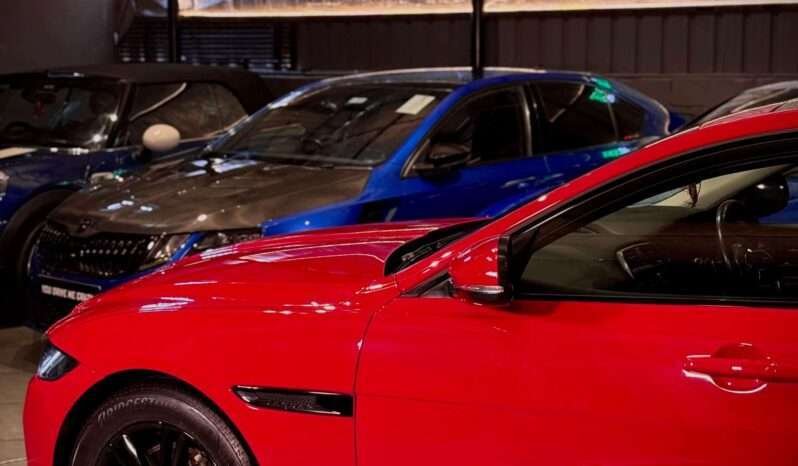 
								XE P250 SE (Top Variant) full									