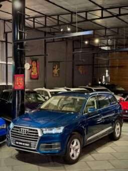 
										Q7 Technology 40 TFSI full									