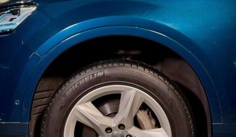 
								Q7 Technology 40 TFSI full									