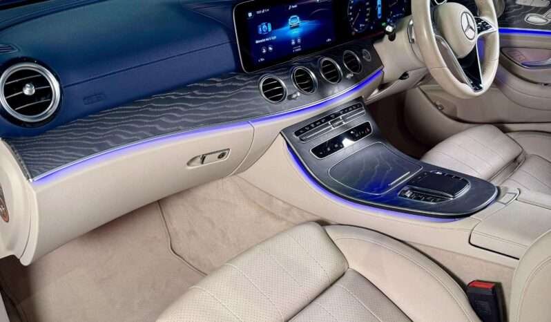 
								E200 LWB Amg line full									