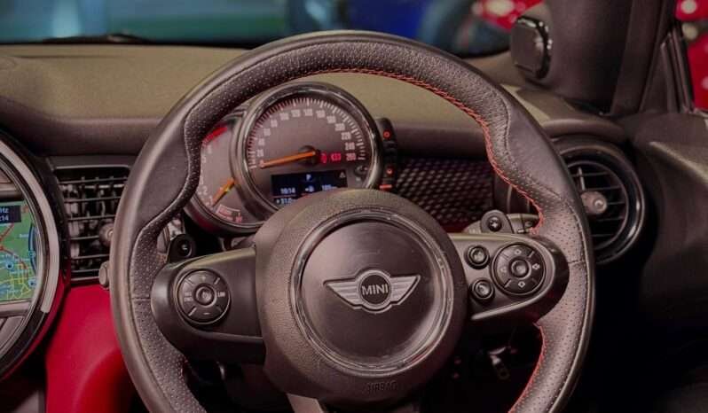 
								Cooper S First lot CBU full									