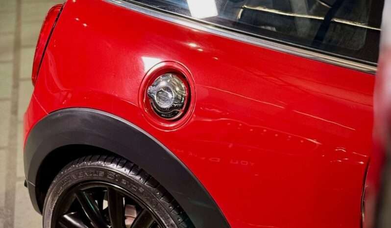 
								Cooper S First lot CBU full									