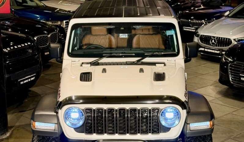 
								Jeep Wrangler Rubicon 2.0L full									