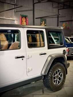 
										Jeep Wrangler Rubicon 2.0L full									