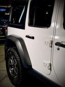 
										Jeep Wrangler Rubicon 2.0L full									
