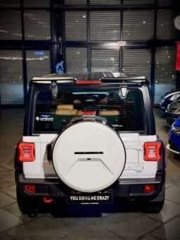 
										Jeep Wrangler Rubicon 2.0L full									