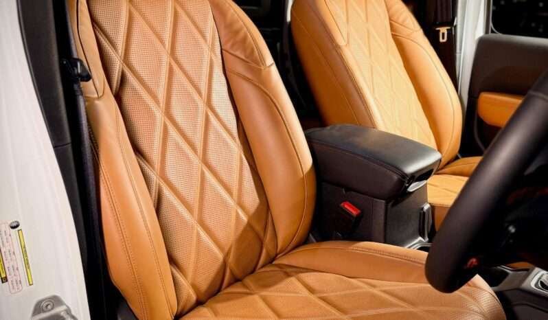 
								Jeep Wrangler Rubicon 2.0L full									