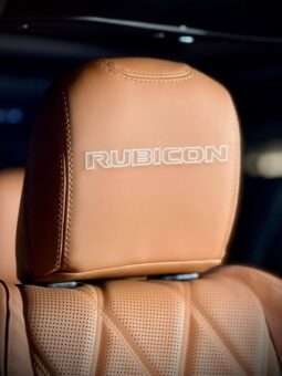 
										Jeep Wrangler Rubicon 2.0L full									