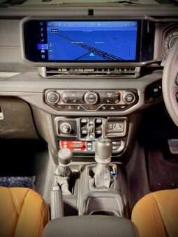 
										Jeep Wrangler Rubicon 2.0L full									