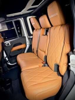 
										Jeep Wrangler Rubicon 2.0L full									