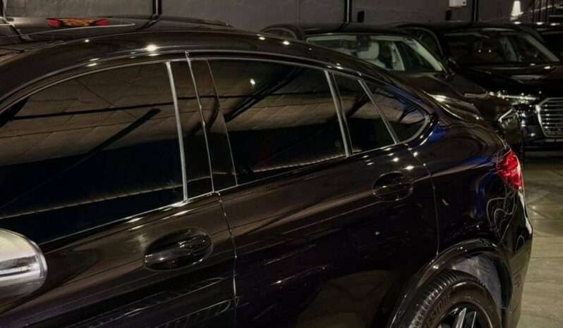 
								MERCEDES-BENZ GLC 43 AMG COUPE full									