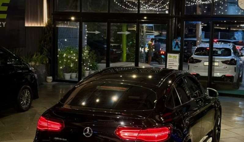 
								MERCEDES-BENZ GLC 43 AMG COUPE full									
