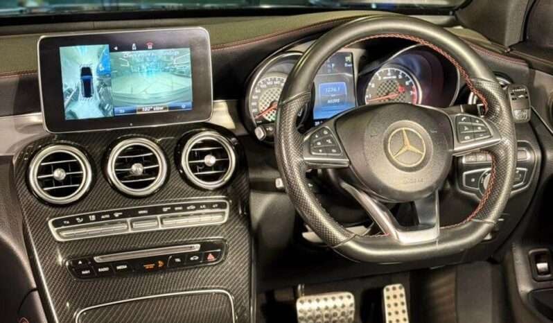 
								MERCEDES-BENZ GLC 43 AMG COUPE full									