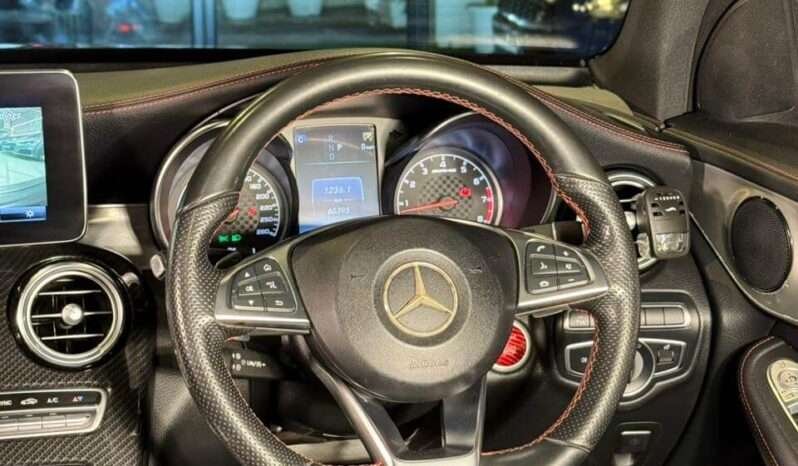 
								MERCEDES-BENZ GLC 43 AMG COUPE full									