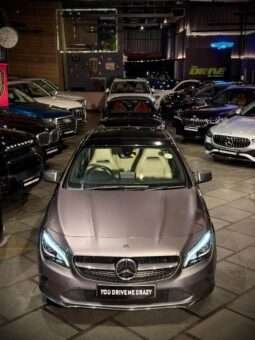 
										Mercedes CLA 200 Sport ⚡ full									