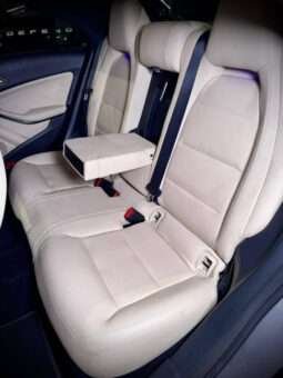 
										Mercedes CLA 200 Sport ⚡ full									