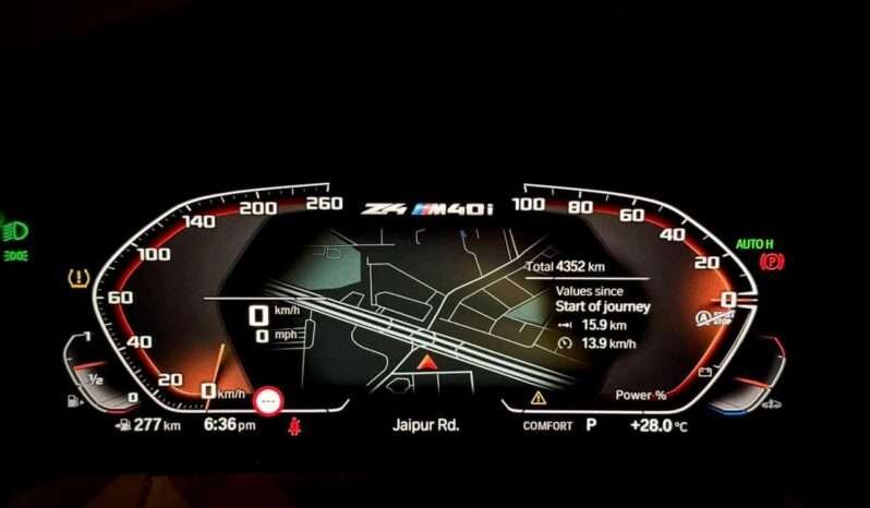 
								Z4 M40i Convertible full									