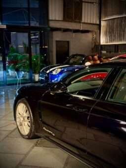 
										Porsche Panamera Bs6 full									