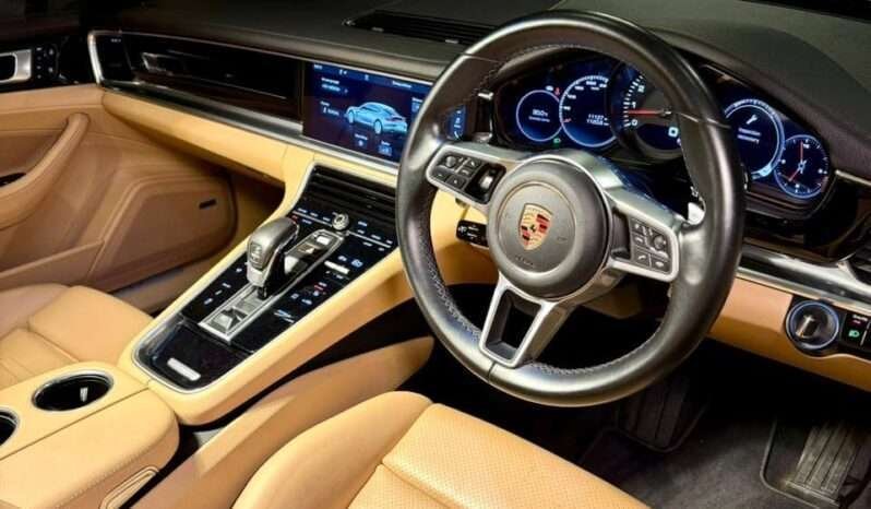 
								Porsche Panamera Bs6 full									