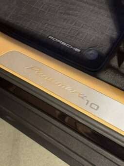 
										Porsche Panamera Bs6 full									