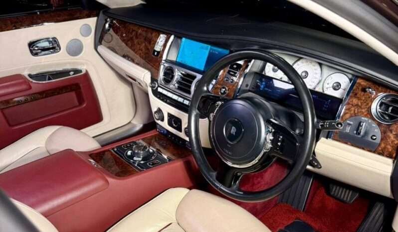 
								ROLLS ROYCE GHOST SERIES II XZ42 full									