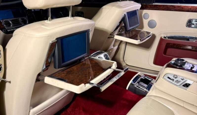 
								ROLLS ROYCE GHOST SERIES II XZ42 full									