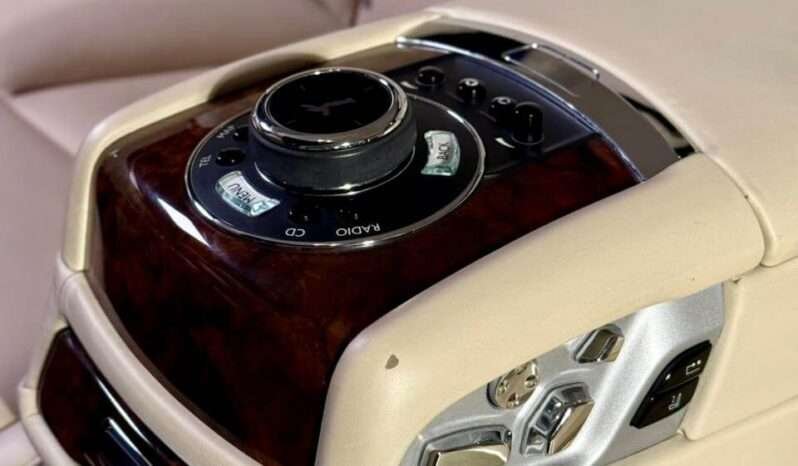 
								ROLLS ROYCE GHOST SERIES II XZ42 full									