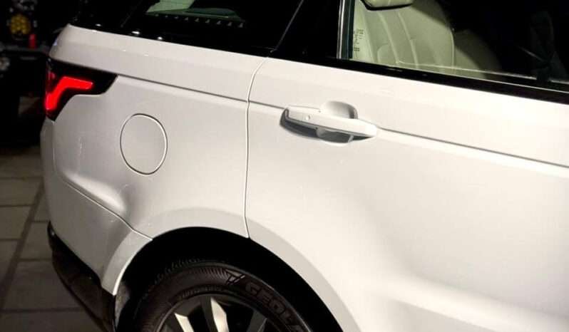 
								RANGE ROVER SPORT — HSE (Facelift) full									