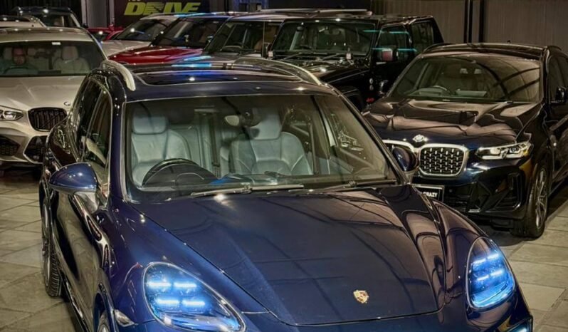 
								PORSCHE CAYENNE full									