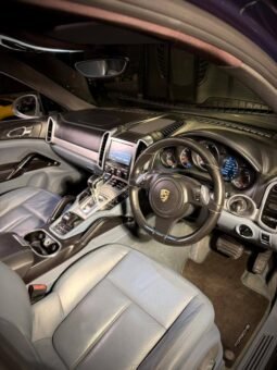 
										PORSCHE CAYENNE full									