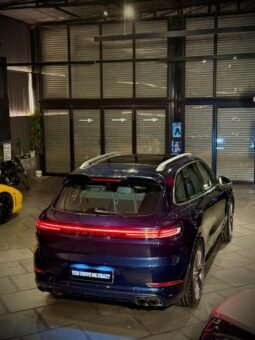 
										PORSCHE CAYENNE full									