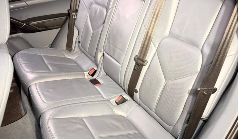 
								PORSCHE CAYENNE full									