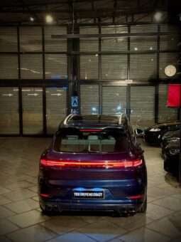 
										PORSCHE CAYENNE full									