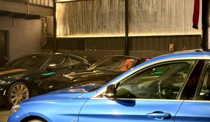 
								BMW 330i GT M Sport full									